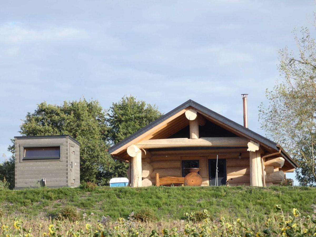 Naturstammhaus Tollensesee Groß Nemerow Exteriör bild