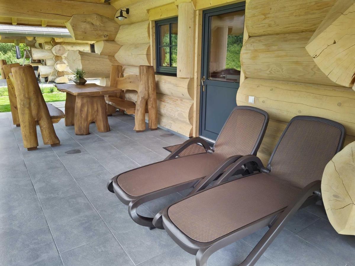 Naturstammhaus Tollensesee Groß Nemerow Exteriör bild